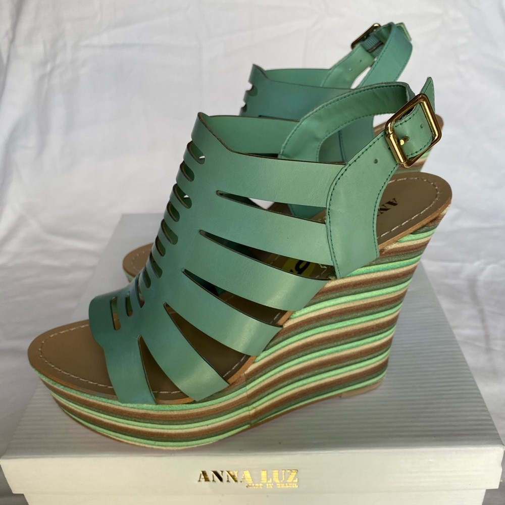 Anna Luz new platform summer wedges